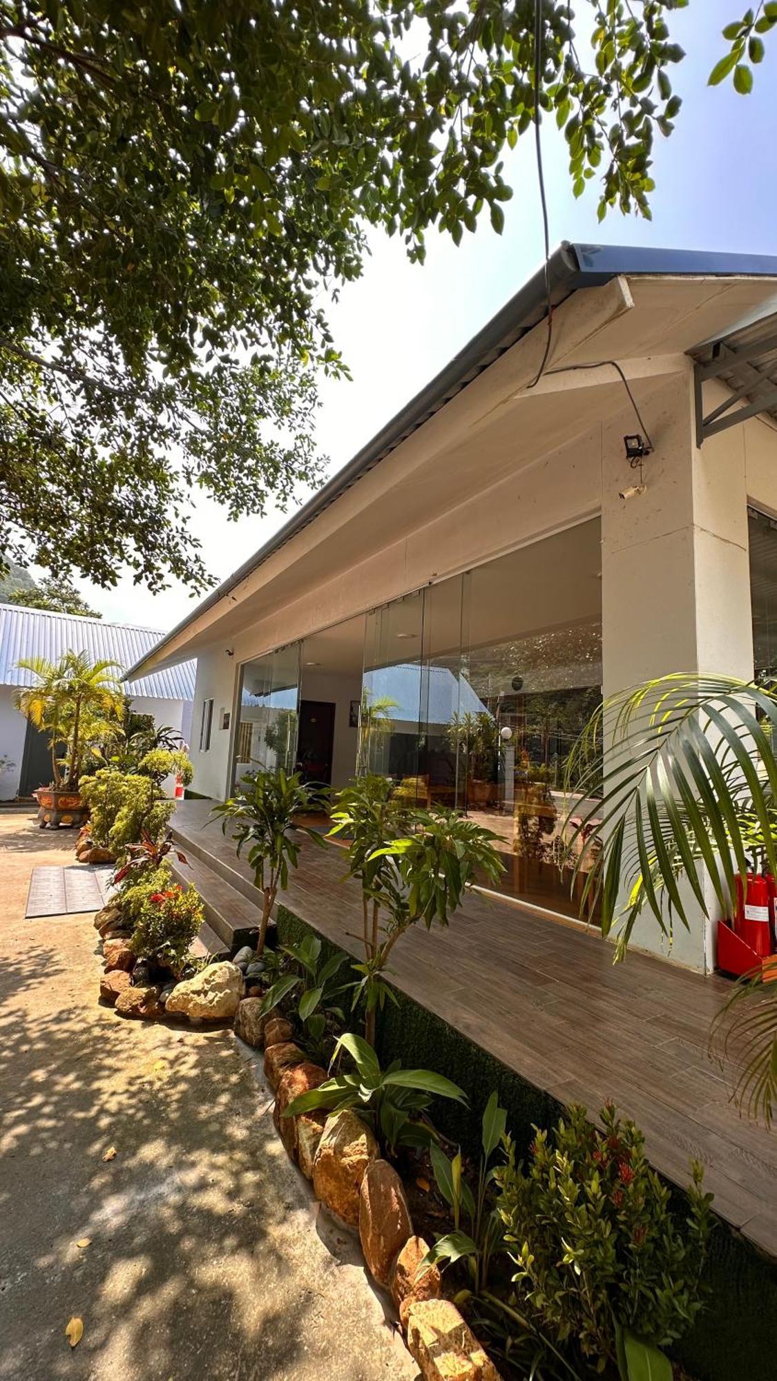 Chi Khu Co Ong Bungalow Hotel מראה חיצוני תמונה