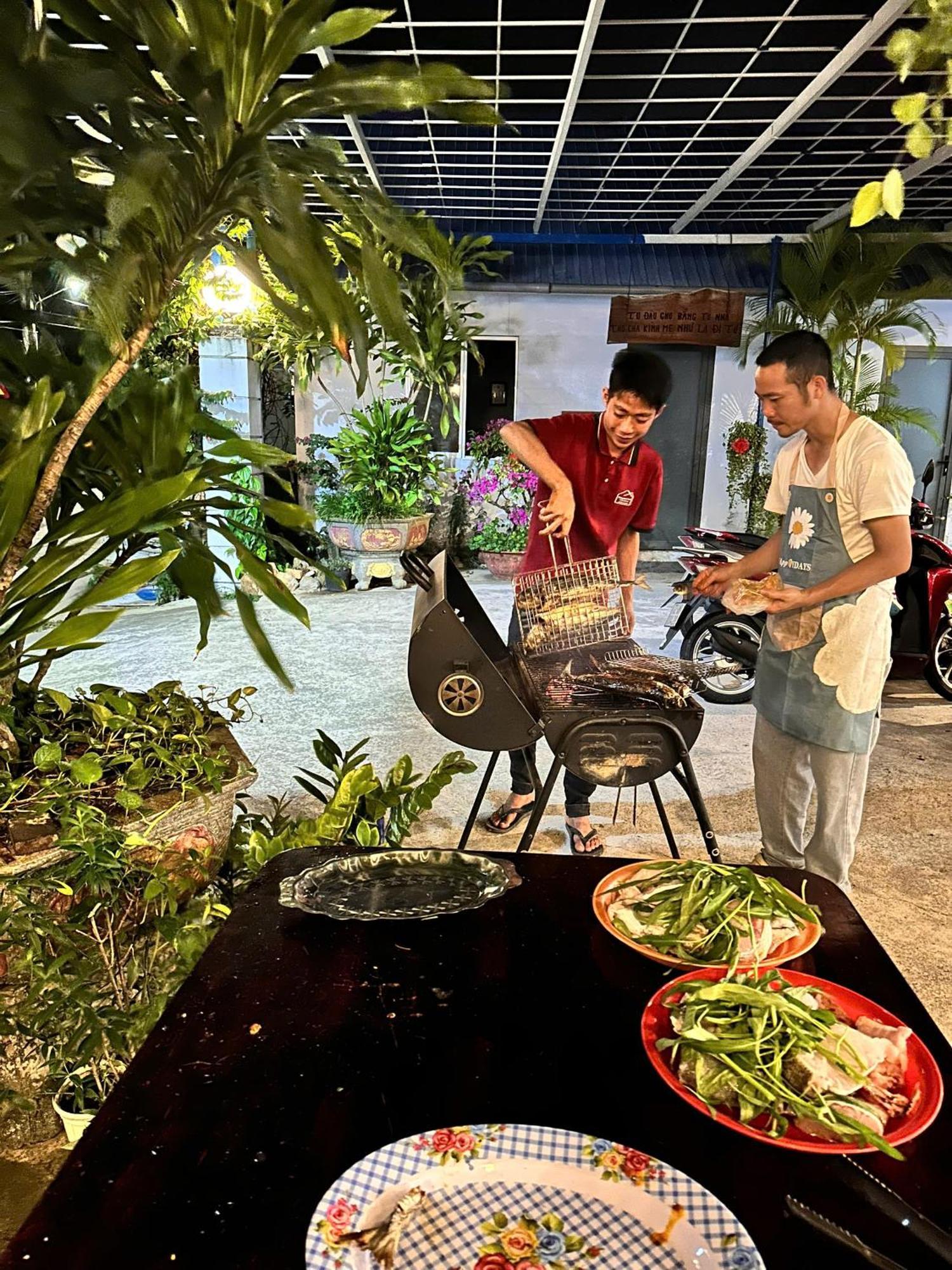 Chi Khu Co Ong Bungalow Hotel מראה חיצוני תמונה